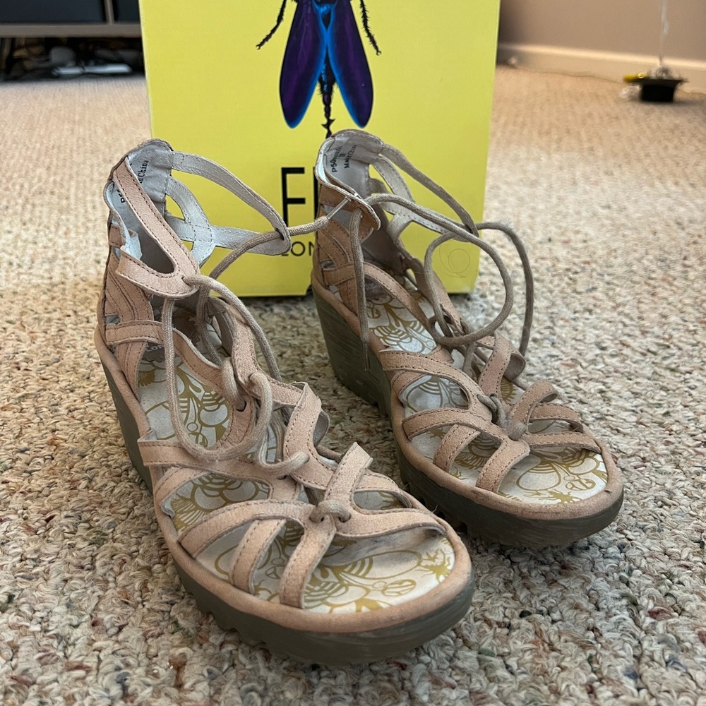 FLY London Yuke Sandals